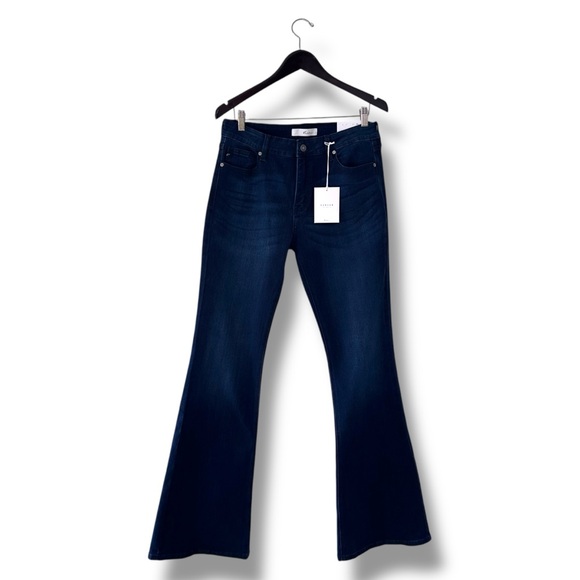 NWT KanCan Celestine Dark Wash Mid Rise Flare Jeans Boho Hippie Y2K Sz 31 Long - Picture 2 of 11